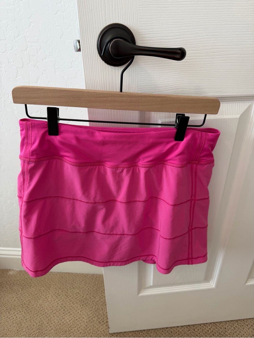 Lululemon Pace Rival Bright Pink Athletic Skort / Tennis Skirt